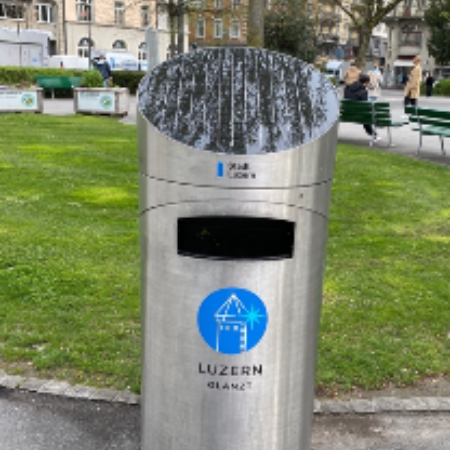 Linguistic Landscape Abfalleimer